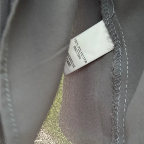 NWOT Cato Gray Blouse with Elegant Ruffle Design Women’s 26/28 - Picture 11 of 13